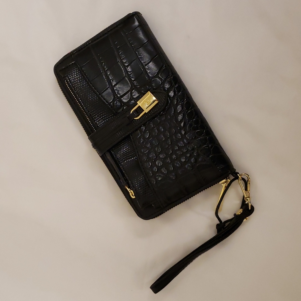 Tutilo New York Wristlet Clutch Wallet PU Leather Black Red Lining Women's OS